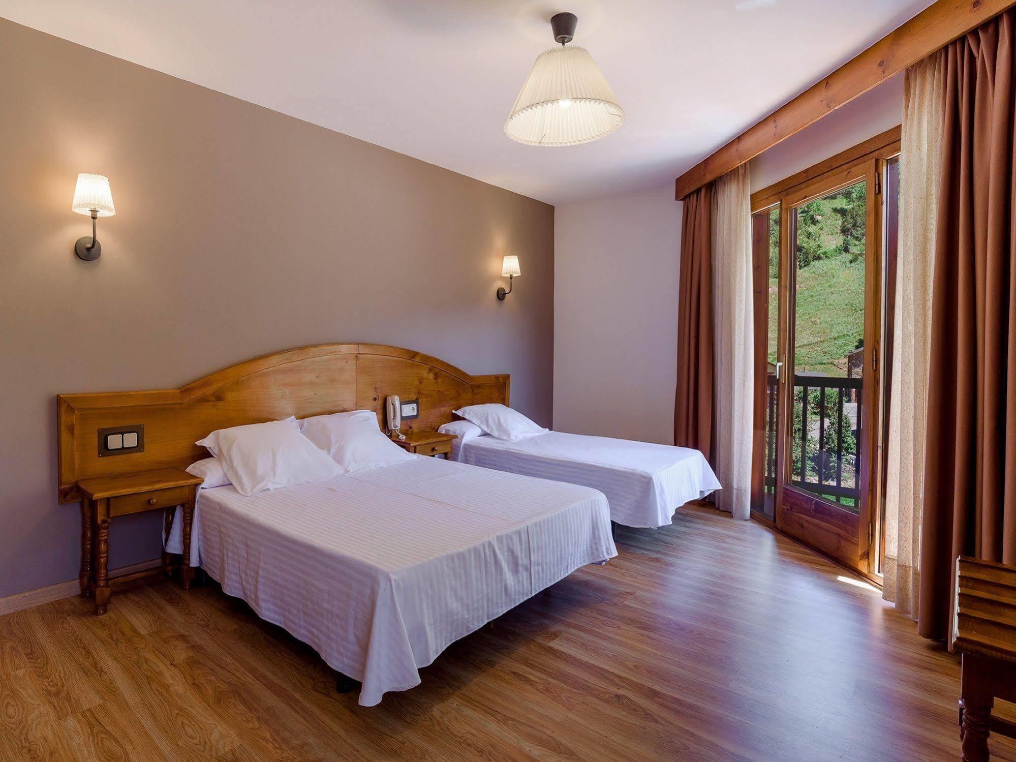 Hotel Sant Miquel 安道尔城 外观 照片